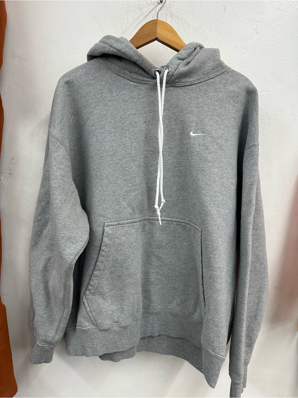 Nike solo swoosh men’s fleece heavy weight heather grey hoodie pullover size L